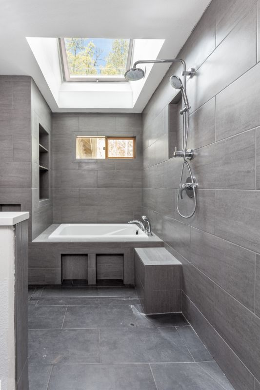 Walk-In Tub Remodeling detail